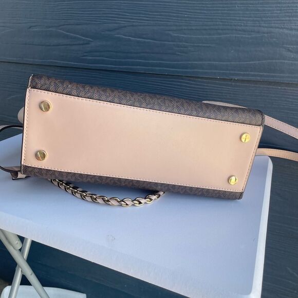 Michael Kors Carmen Jet Set Selma Brown and Cream Satchel with Structured Silhou - Picture 3 of 9